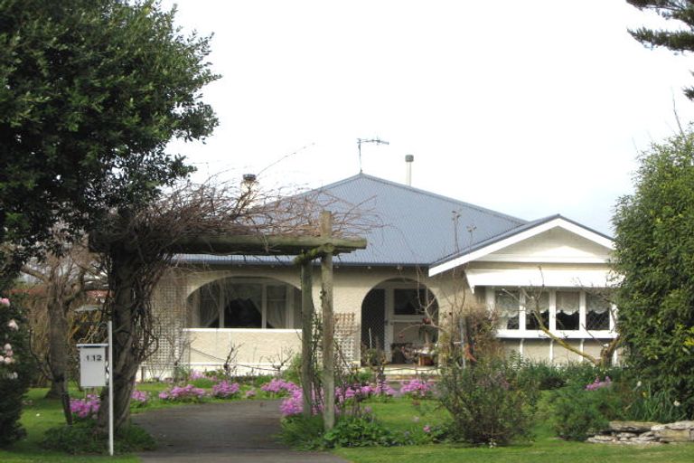 Photo of property in 112 Davis Street, Saint Leonards, Hastings, 4120