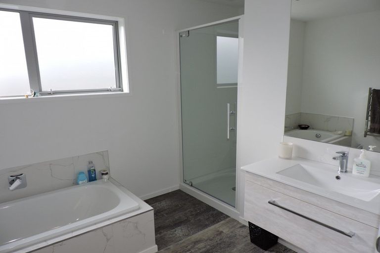 Photo of property in 27c Motutaiko Street, Taupo, 3330