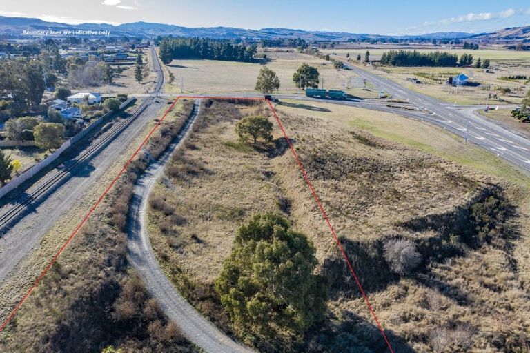 Photo of property in 1 Waipara Flat Road, Waipara, 7483