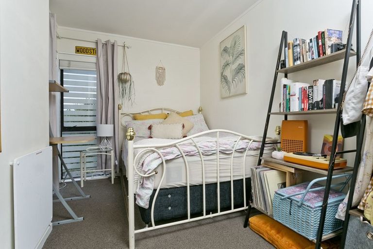 Photo of property in 1/8 City View Terrace, Birkenhead, Auckland, 0626