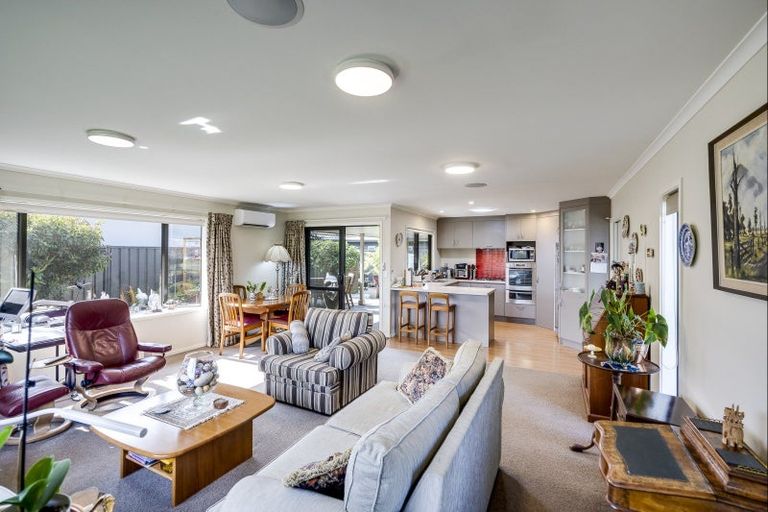 Photo of property in 18 Arbuckle Road, Frimley, Hastings, 4120