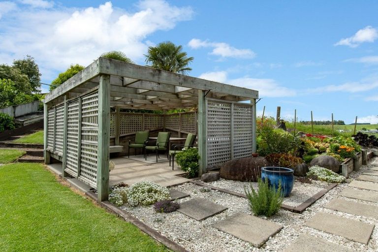 Photo of property in 39 Browns Drive, Waihi Beach, 3611