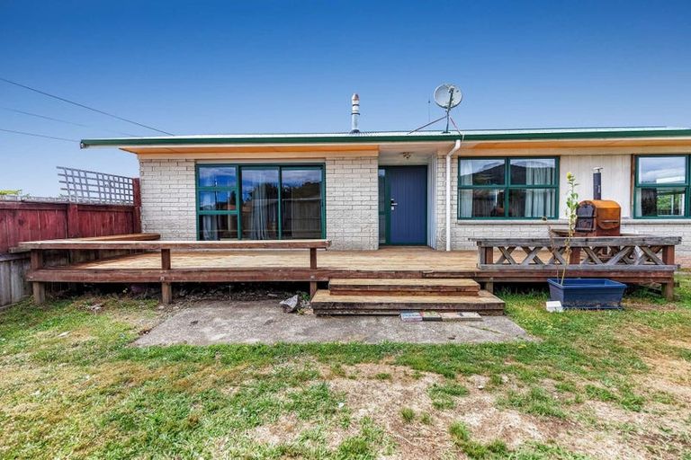 Photo of property in 3 Euan Street, Mangakakahi, Rotorua, 3015