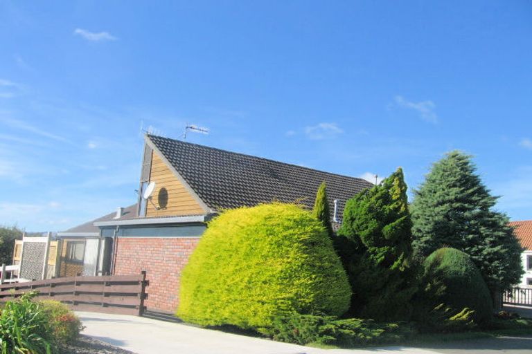 Photo of property in 63 Discovery Drive, Whitby, Porirua, 5024