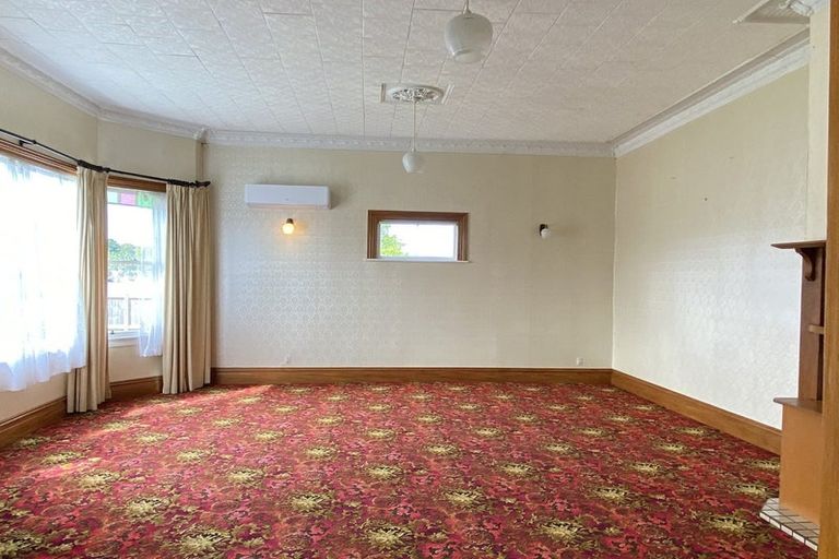 Photo of property in 131 Weraroa Road, Levin, 5510