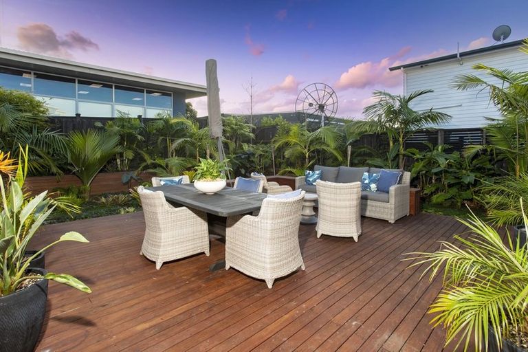 Photo of property in 64 Caldera Drive, Long Bay, Auckland, 0630