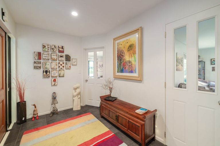 Photo of property in 25c Taylors Avenue, Bryndwr, Christchurch, 8052