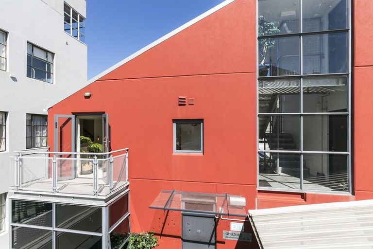 Photo of property in Hannahs Corner, 24/8 Leeds Street, Te Aro, Wellington, 6011