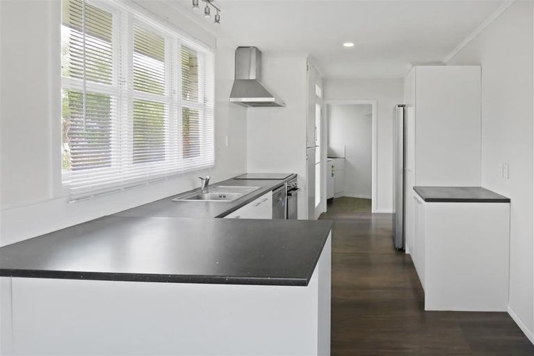 Photo of property in 58 Edmund Road, Mangakakahi, Rotorua, 3015