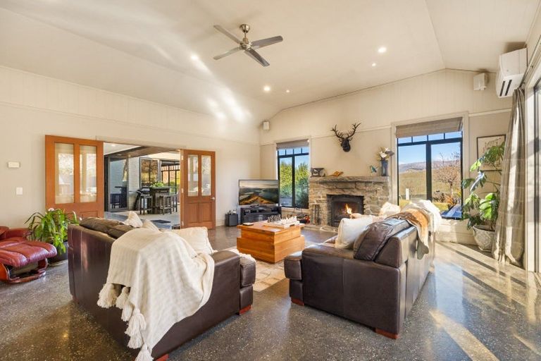 Photo of property in 57 Hall Road, Bannockburn, Cromwell, 9384
