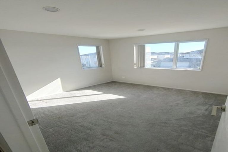 Photo of property in 75 Rosewell Crescent, Flat Bush, Auckland, 2019