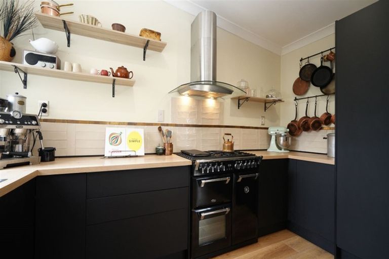 Photo of property in 52 Port Street West, Feilding, 4702