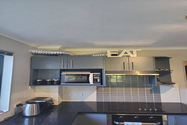 Photo of property in 33 Midshipman Court, Gulf Harbour, Whangaparaoa, 0930