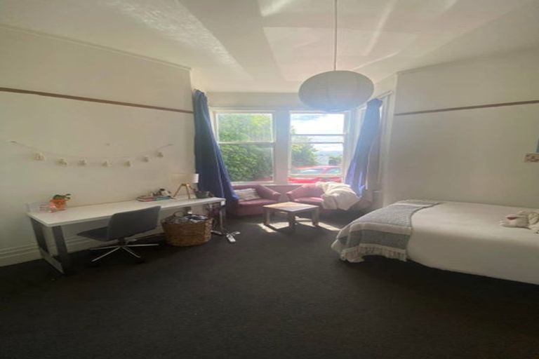 Photo of property in 10 Mertoun Terrace, Highbury, Wellington, 6012