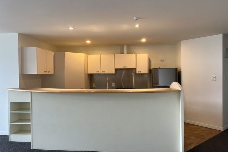 Photo of property in The Mews, 4/8 Basque Road, Eden Terrace, Auckland, 1021