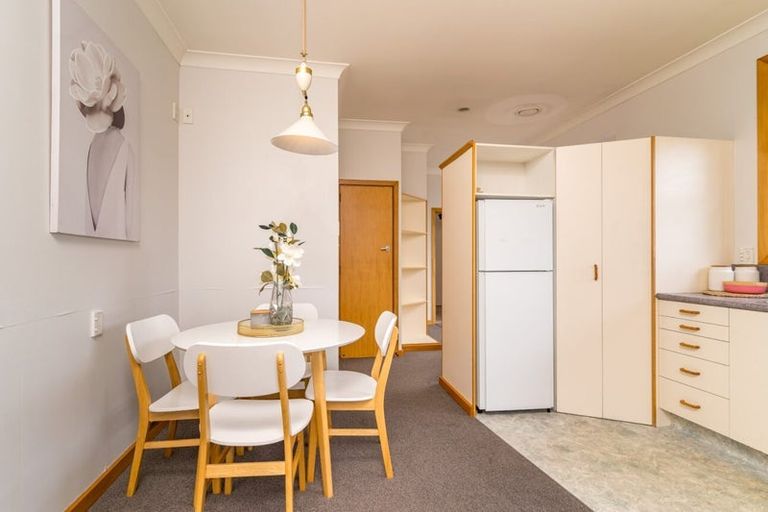 Photo of property in 82 Bush Road, Mosgiel, 9024