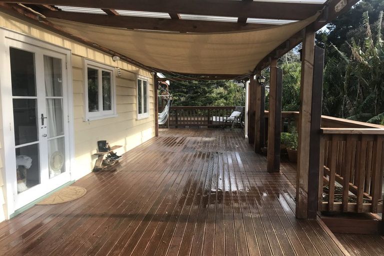 Photo of property in 44 Lorenzen Bay Road, Raglan, 3225