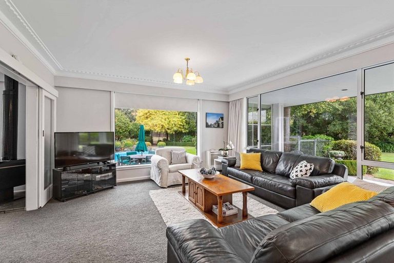 Photo of property in 352a Marshs Road, Halswell, Christchurch, 8025