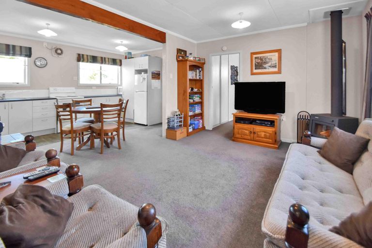 Photo of property in 10 Sefton Street, Twizel, 7901