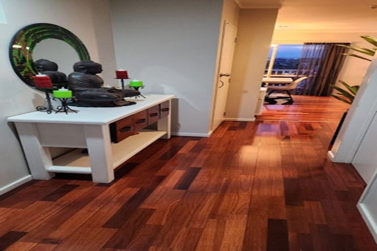 Photo of property in 8 Kylie Court, Clover Park, Auckland, 2019