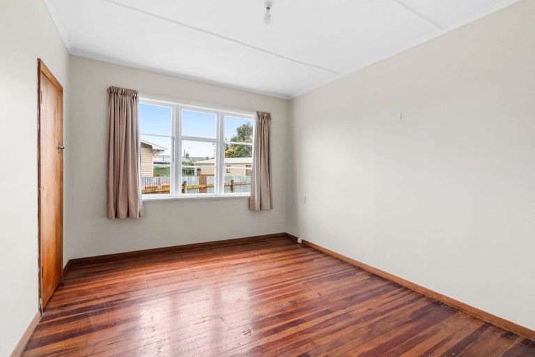 Photo of property in 15b Roosevelt Street, Levin, 5510