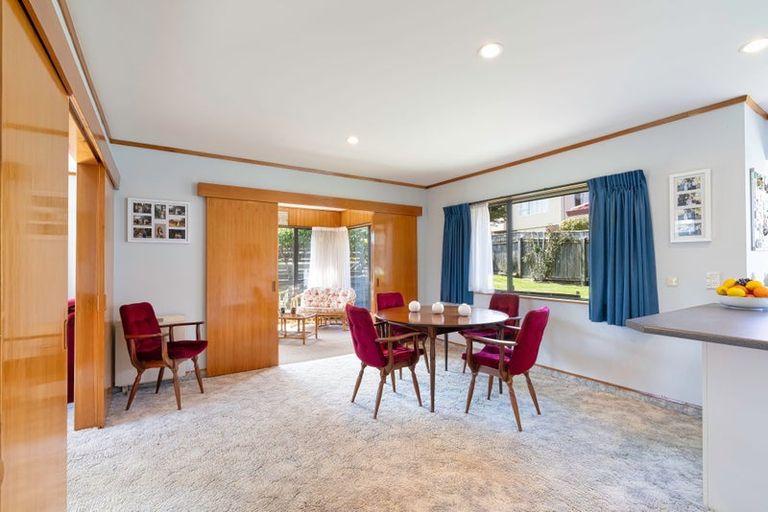 Photo of property in 74 Cedar Drive, Paraparaumu Beach, Paraparaumu, 5032