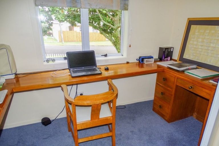 Photo of property in 24 Willoughby Street, Paeroa, 3600