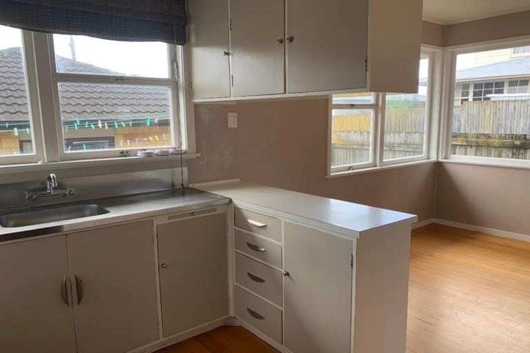 Photo of property in 9a Lynwood Place, Brookfield, Tauranga, 3110