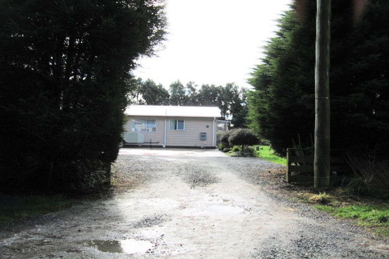 Photo of property in 65 Somerville Street, Woodend, Invercargill, 9877