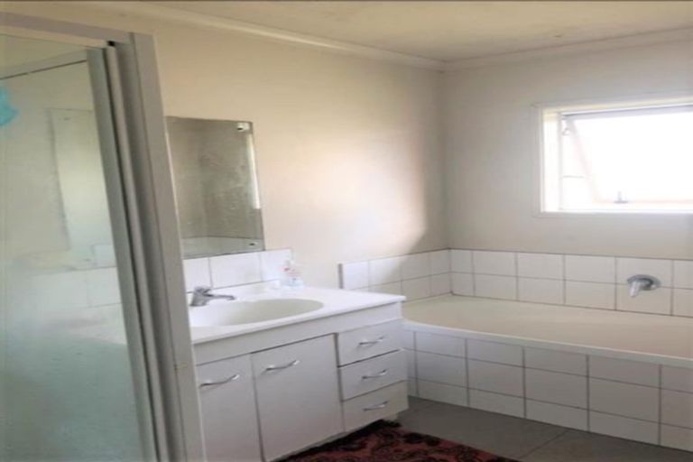 Photo of property in 3 Rehua Place, Favona, Auckland, 2024