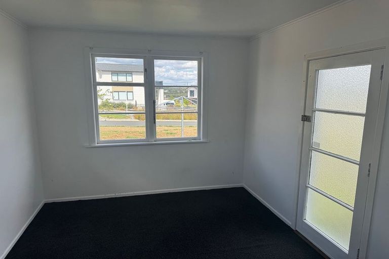 Photo of property in 277 Park Estate Road, Rosehill, Papakura, 2113