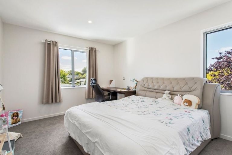 Photo of property in 6 Kotare Street, Fendalton, Christchurch, 8041