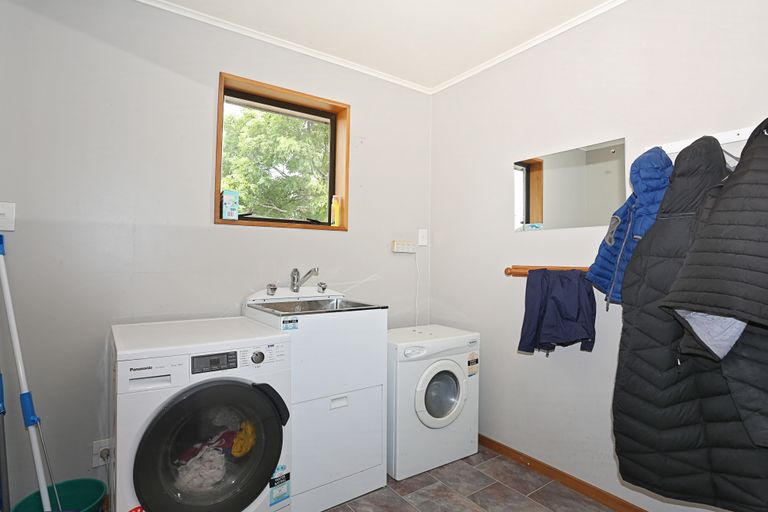 Photo of property in 109 Great North Road, Winton, 9720