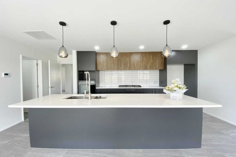 Photo of property in 72 Finn Avenue, Rolleston, 7615