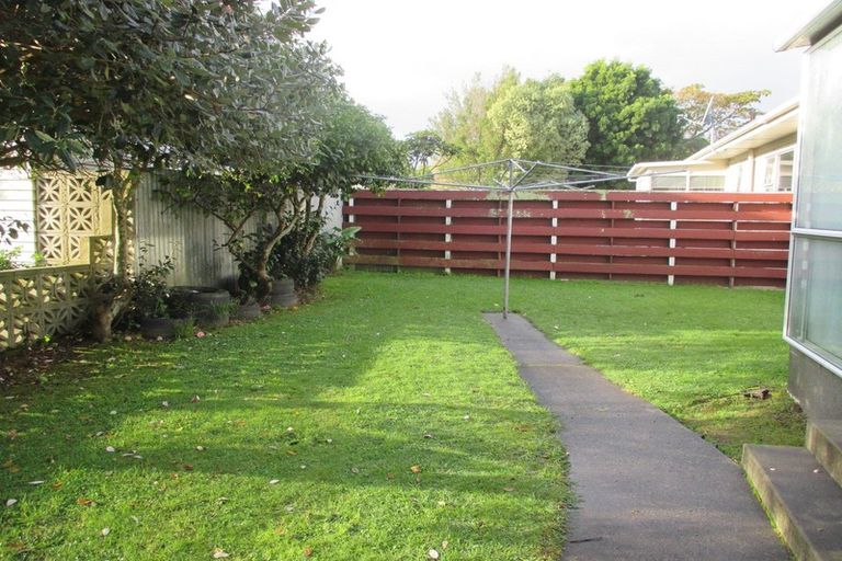 Photo of property in 4 Kapiti Place, Awapuni, Palmerston North, 4412
