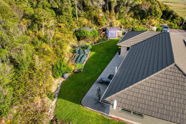 Photo of property in 20a Serpentine Road, Kumara Junction, Hokitika, 7882