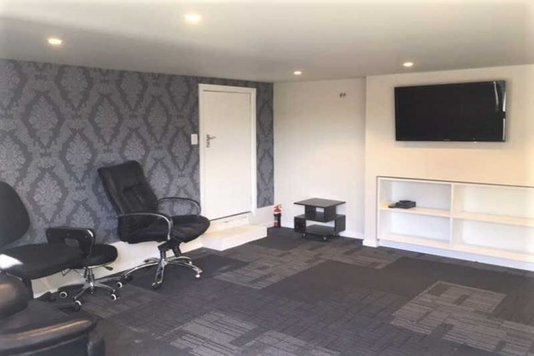 Photo of property in 216 Hoon Hay Road, Hoon Hay, Christchurch, 8025