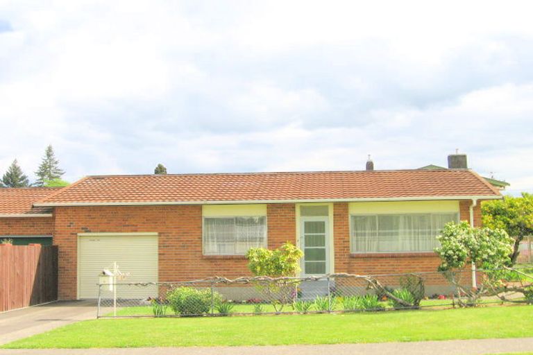 Photo of property in 1a Euan Street, Mangakakahi, Rotorua, 3015