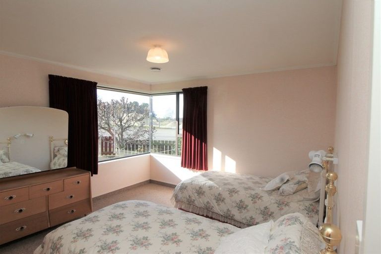 Photo of property in 8 Gorge Road, Waimate, 7924