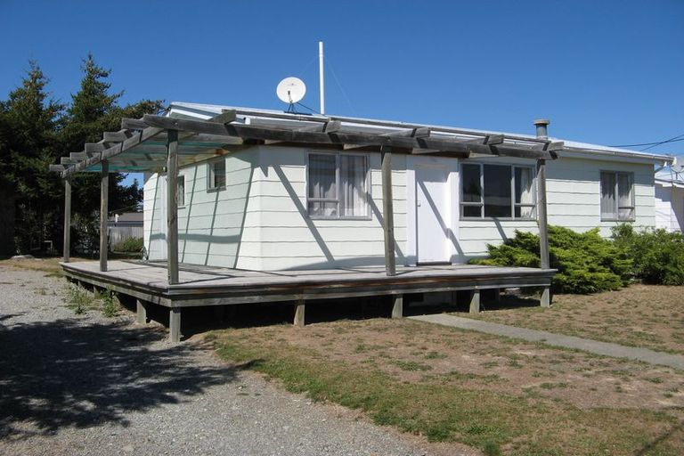 Photo of property in 2 Hopkins Road, Twizel, 7901