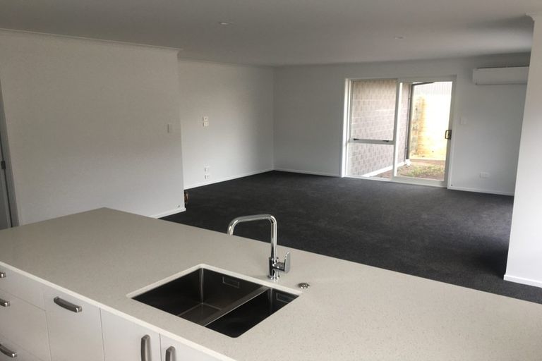 Photo of property in 18 Tabraham Crescent, Pyes Pa, Tauranga, 3112
