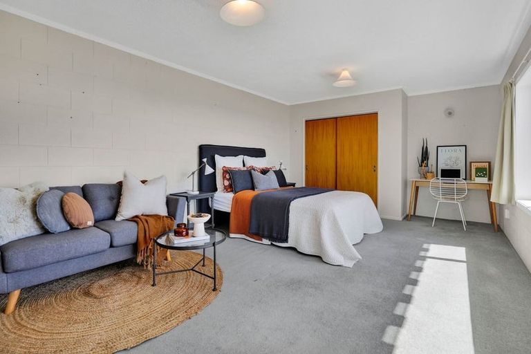 Photo of property in 12d Parris Street, Moturoa, New Plymouth, 4310
