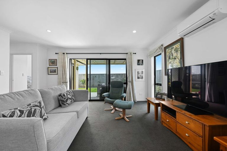 Photo of property in 8/11 Errol Close, Burbush, Hamilton, 3288