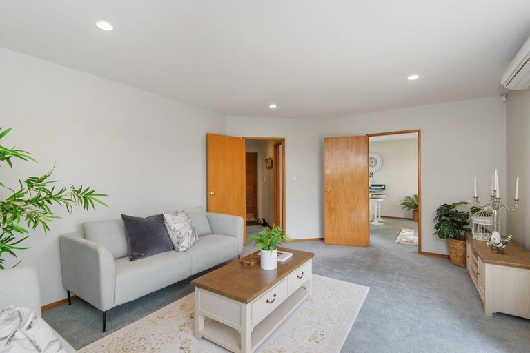 Photo of property in 139b Avonhead Road, Avonhead, Christchurch, 8042