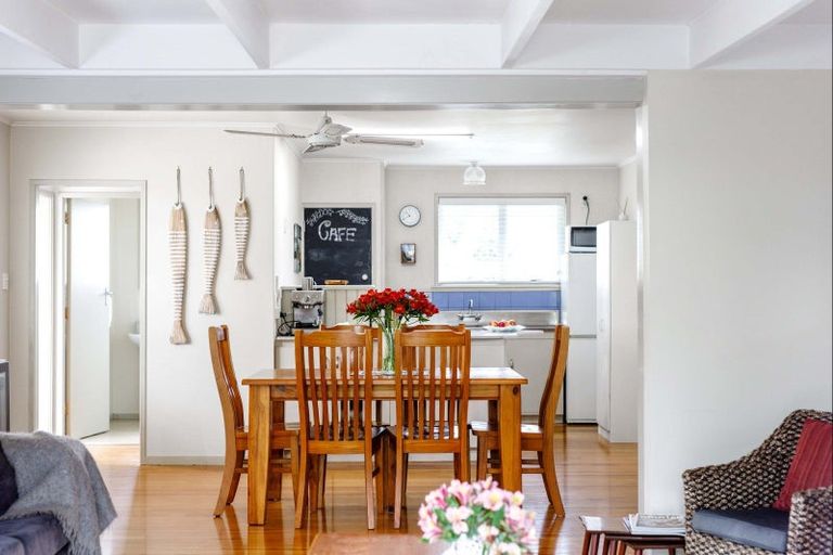 Photo of property in 124 Harbour Road, Ohope, 3121