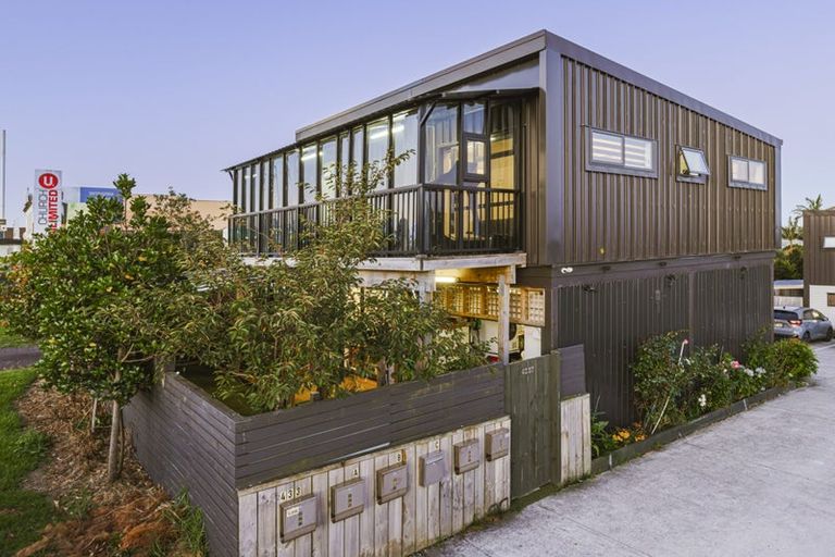 Photo of property in 4337 Great North Road, Glendene, Auckland, 0602