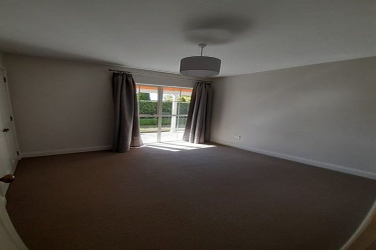 Photo of property in 15 Roblyn Place, Lincoln, 7608