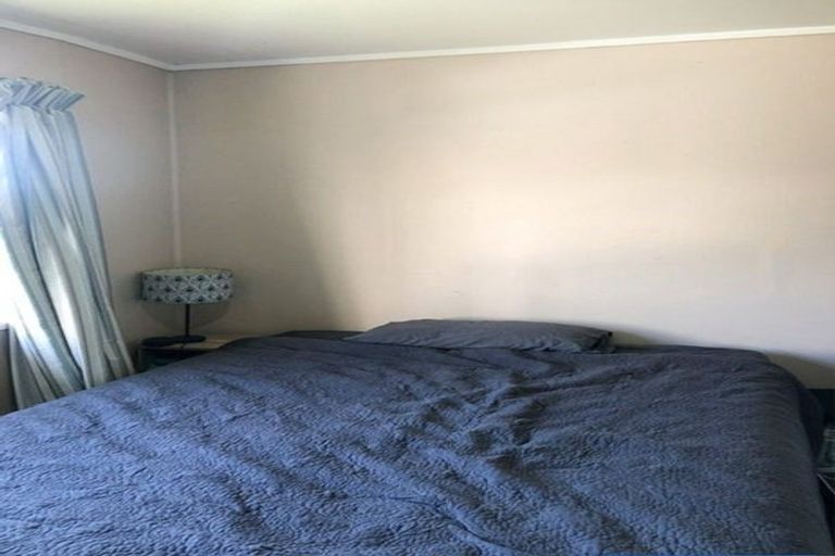 Photo of property in 37 Seon Place, Birkdale, Auckland, 0626