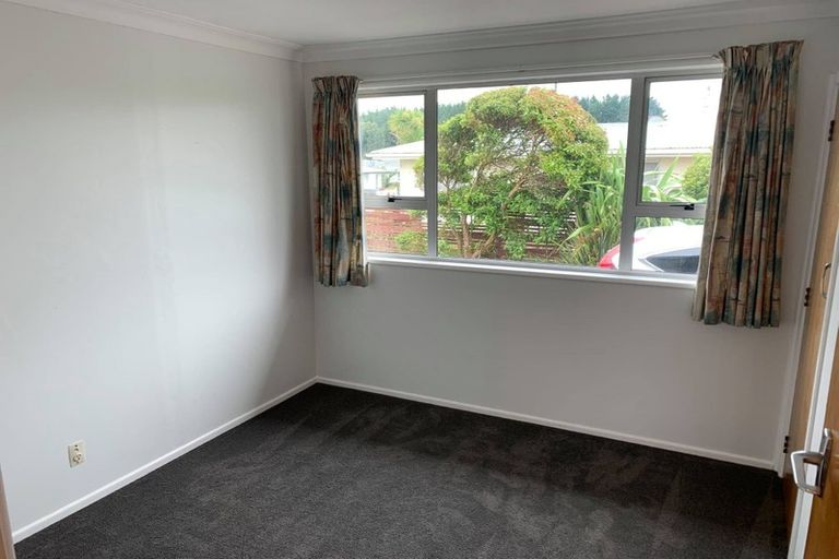 Photo of property in 10 Burns Street, Kew, Invercargill, 9812