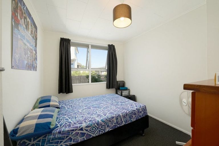 Photo of property in 52 Robertson Road, Favona, Auckland, 2024